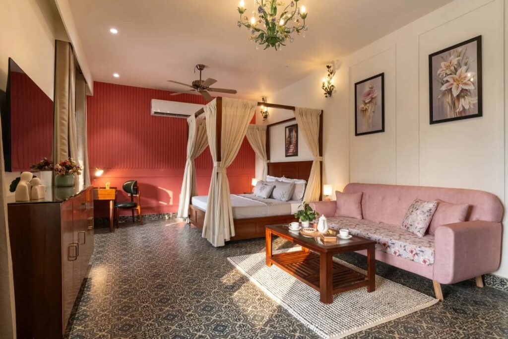 Luxurious Staycation Villa in Karnal